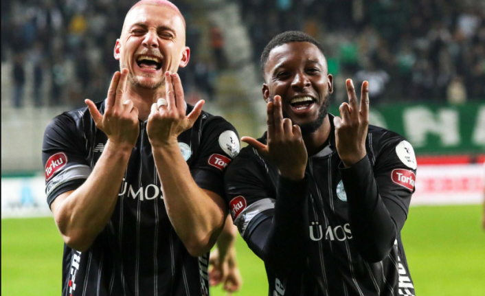 Konyaspor'da Flaş Gelişme: Blaz Kramer Geri Dönüyor!